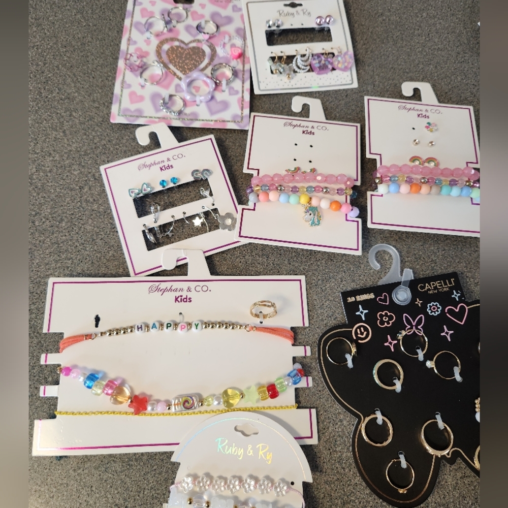 Kids ,  Necklace,  Earrings, Rings bundle of 7